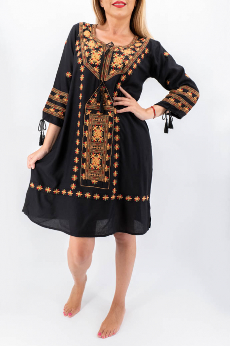Rochie cu motive Traditionale  Angelica [2]