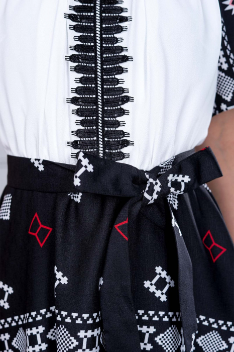 Rochie cu motive traditionale Ilinca 5 [2]