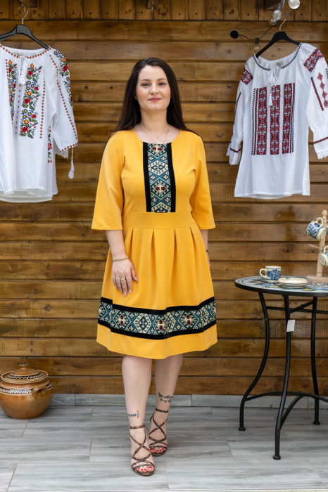 Rochie Stilizata cu Motive Traditionale Doris 2 [3]