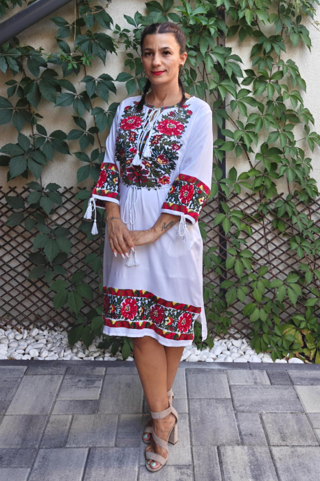 Rochie Traditionala Adina 2 [3]