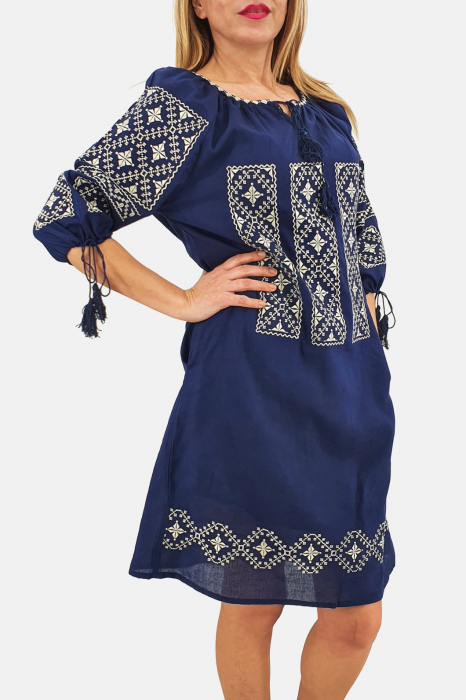Rochie Traditionala Dorina [3]