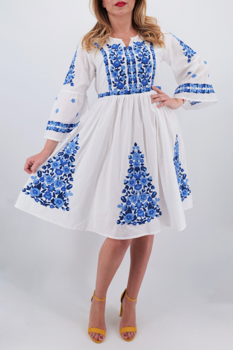 Rochie Traditionala Antoaneta 3