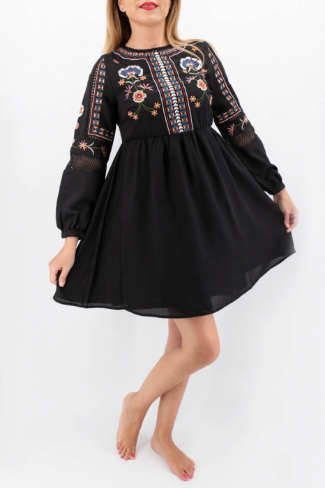 Rochie cu motive Traditionale Anemona [3]