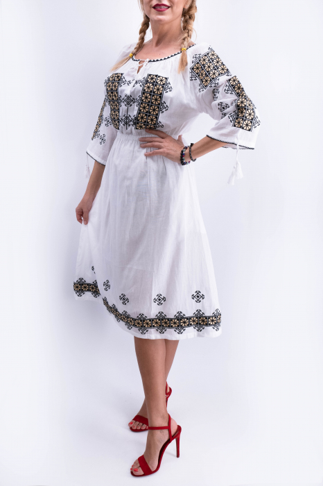 Rochie Traditionala Camila 3 [2]
