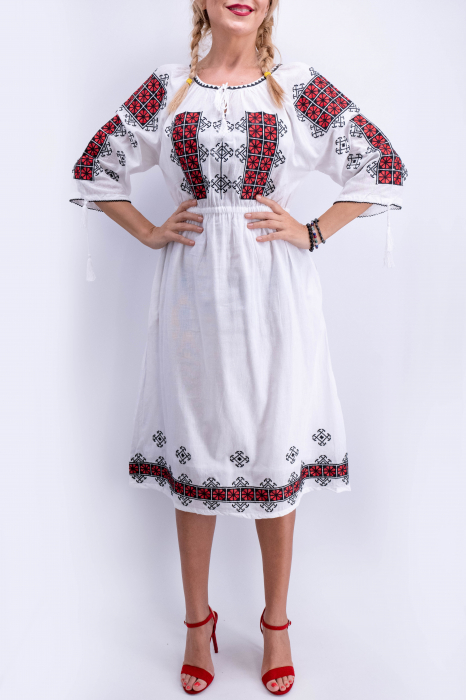 Rochie Traditionala Camila 4 [2]