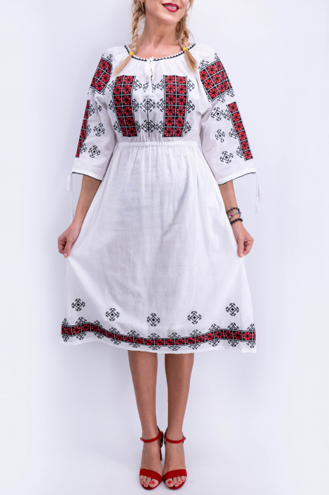 Rochie Traditionala Camila 4 [4]