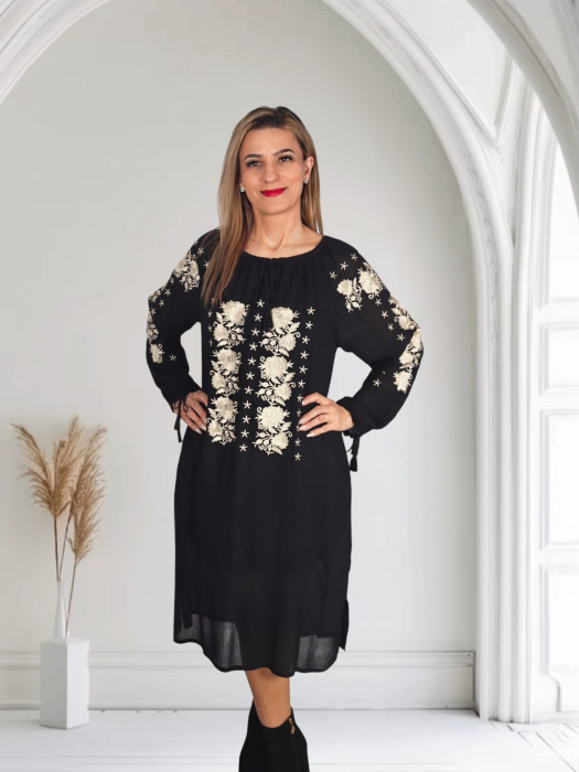 Rochie Traditionala Claudia 5 [3]