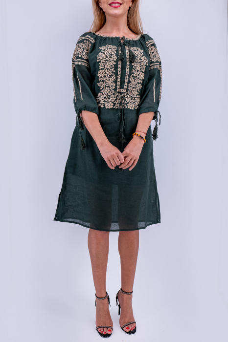 Rochie Traditionala Salma [4]