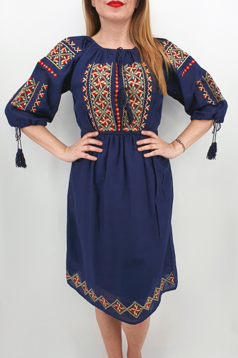 Rochie Traditionala Carmen [2]