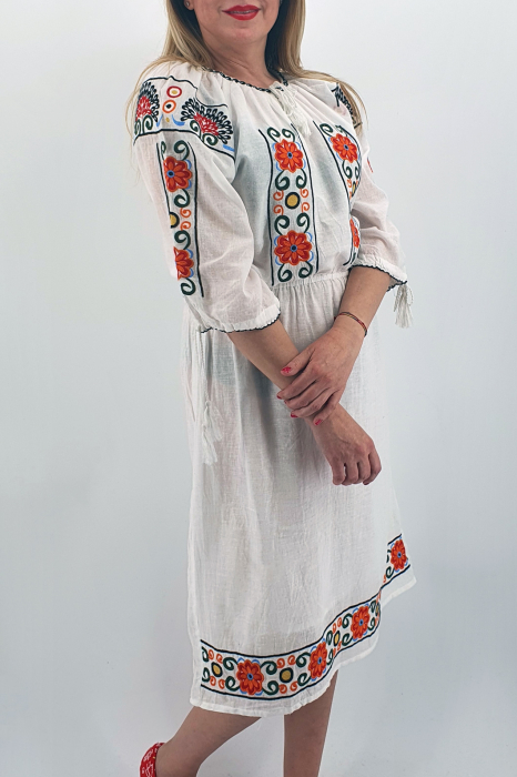 Rochie Traditionala Corinuta 4 [4]