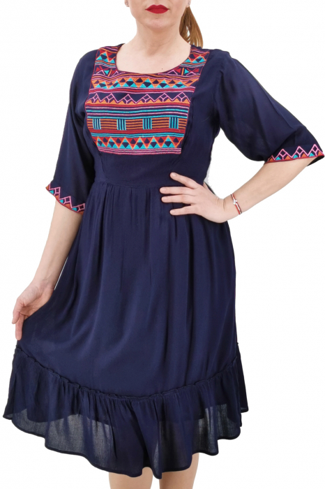 Rochie Traditionala Cosmina 7 [2]