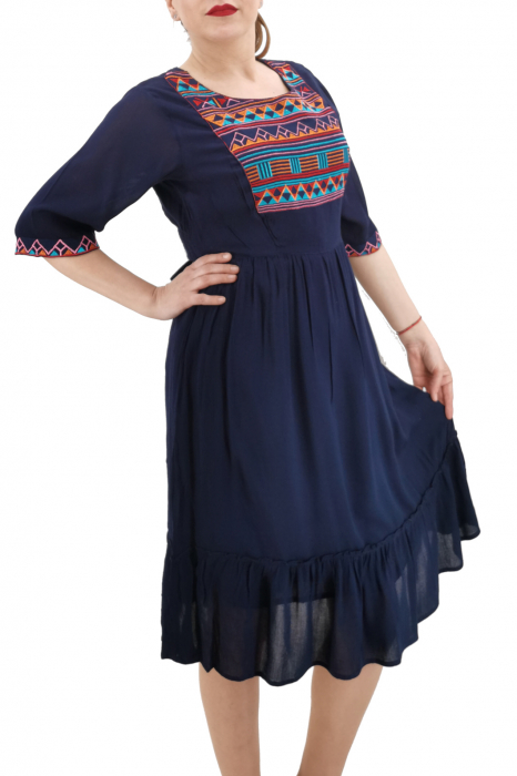 Rochie Traditionala Cosmina 7 [3]