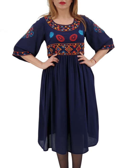 Rochie Traditionala Cosmina 2 [4]