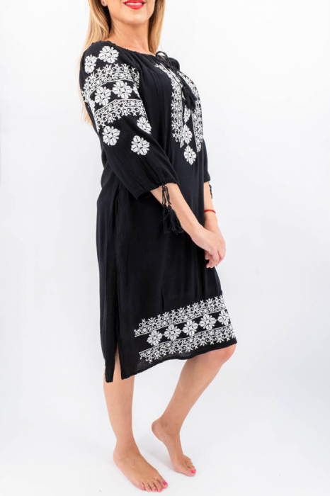 Rochie Traditionala Didina [3]