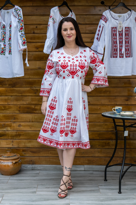 Rochie Traditionala Doriana [3]