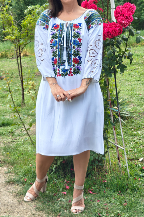 Rochie Traditionala Ianina [4]