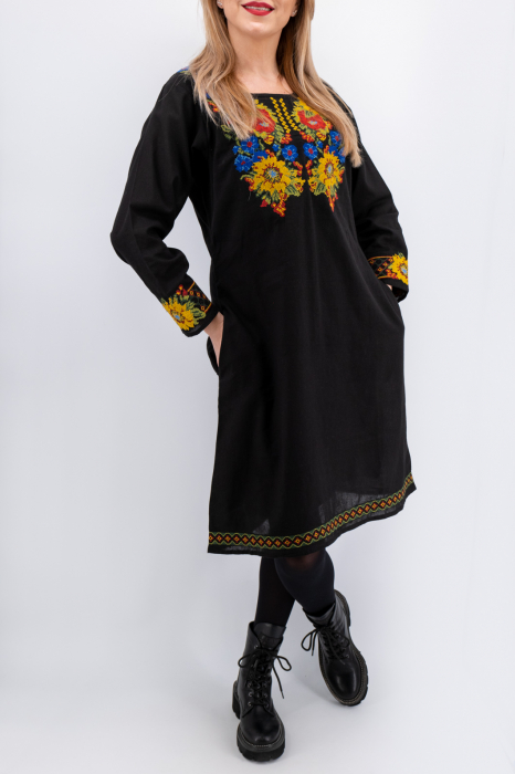 Rochie Traditionala Miranda [4]