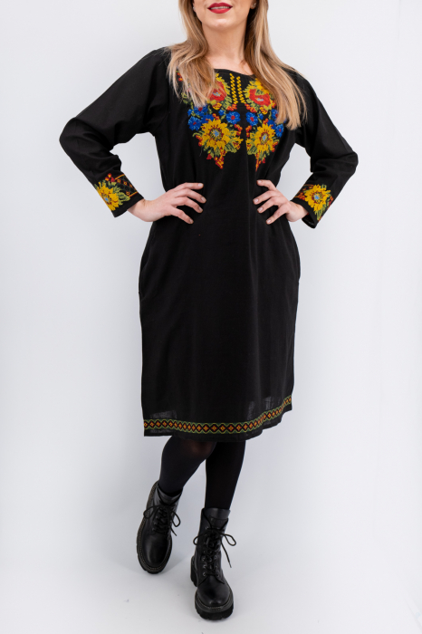 Rochie Traditionala Miranda [3]