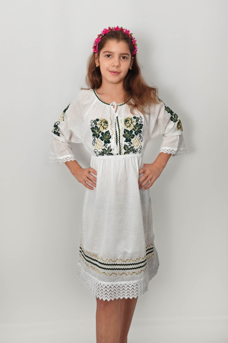 Rochie traditionala fetite Andrea 4 [3]