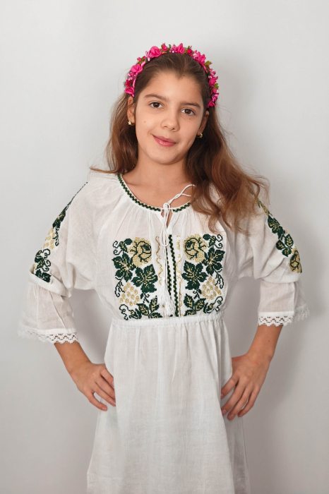 Rochie traditionala fetite Andrea 4 [4]
