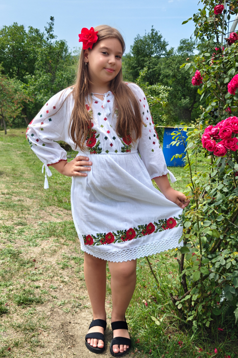 Rochie traditionala fetite Minodora [2]