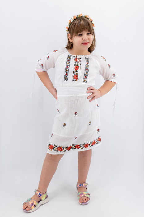 Rochie traditionala fetite Ninet [2]