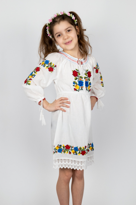 Rochie traditionala fetite Lacramioara [2]