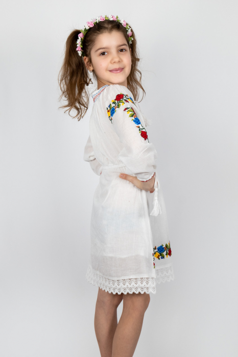 Rochie traditionala fetite Lacramioara [4]