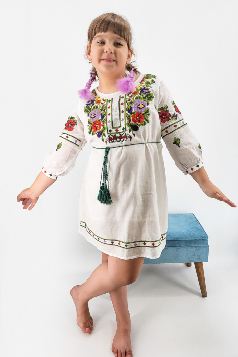 Rochie traditionala fetite Maria 9 [3]