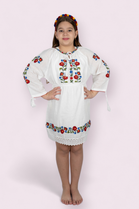 Rochie traditionala fetite Matilda [2]