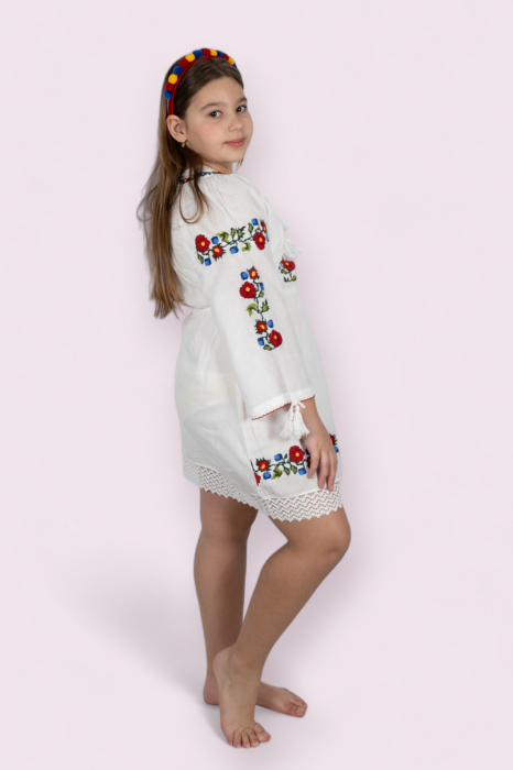 Rochie traditionala fetite Matilda [3]