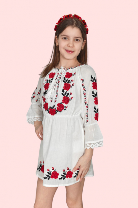 Rochie traditionala fetite Andrea [2]
