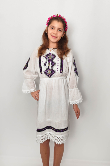 Rochie traditionala fetite Zoe 3 [3]