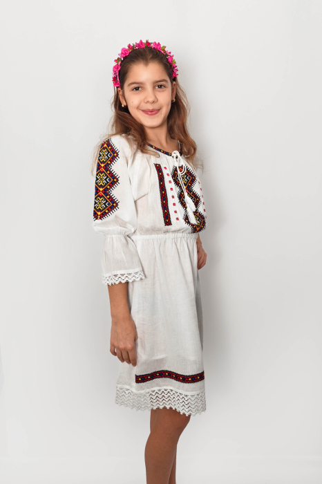 Rochie traditionala fetite Zoe 5 [2]