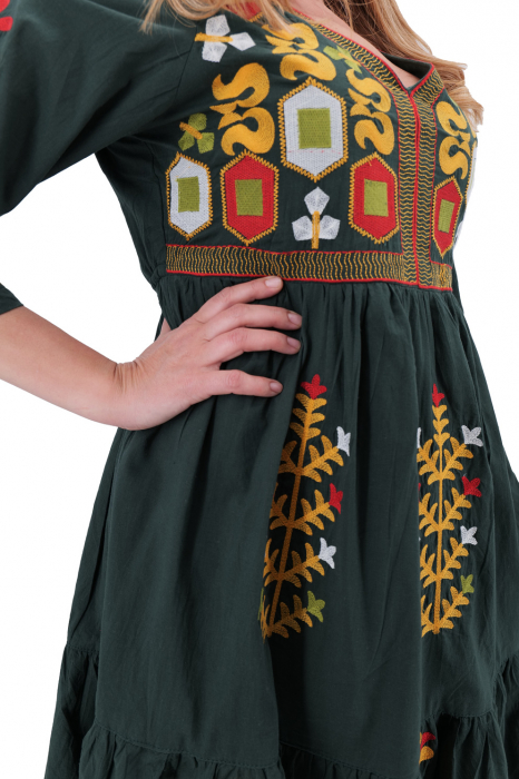 Rochie Traditionala Antoaneta [2]