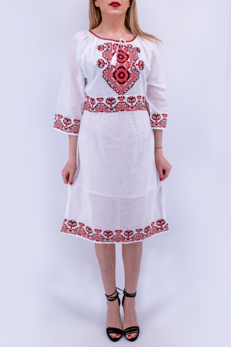 Rochie Traditionala Magdalena [3]