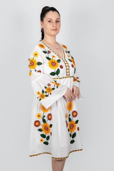 Rochie Traditionala Flora 3 [3]