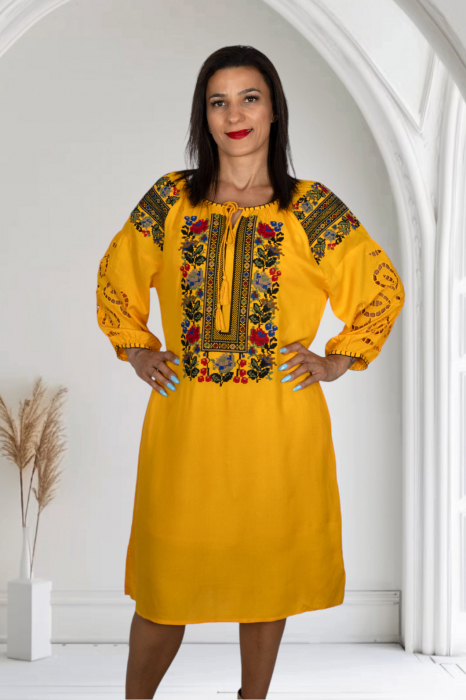 Rochie Traditionala Ianina 2 [2]