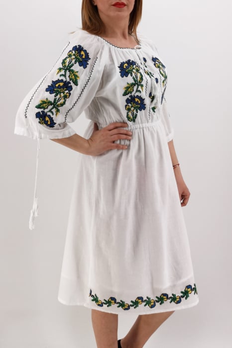 Rochie Traditionala Iliana 2 [2]