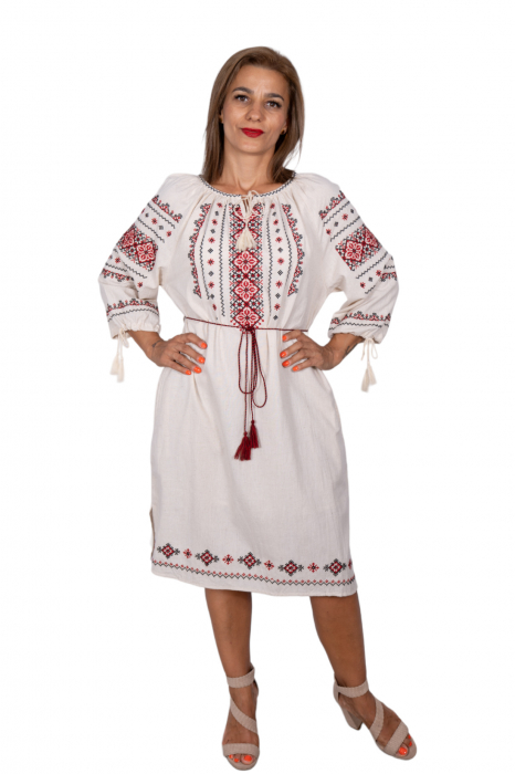 Rochie Traditionala Valentina [2]