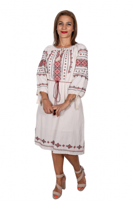 Rochie Traditionala Valentina [4]
