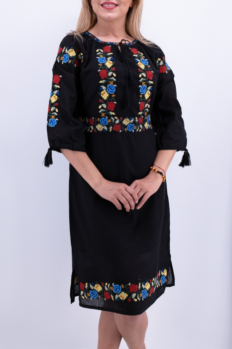 Rochie traditionala Luminita 4 [2]