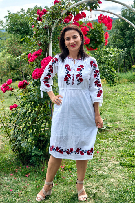 Rochie Traditionala Lacramioara 5