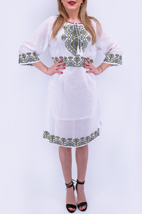 Rochie Traditionala Magdalena 3 [2]