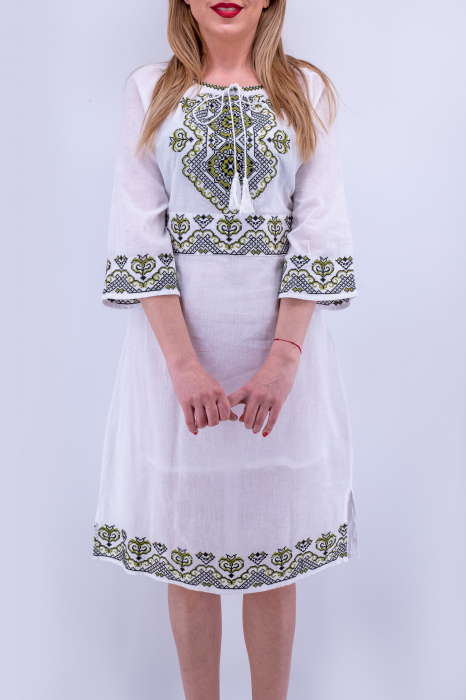 Rochie Traditionala Magdalena 3 [4]