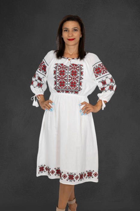 Rochie Traditionala Iustina [2]