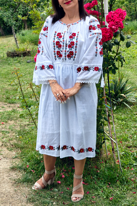 Rochie Traditionala Maricica [3]