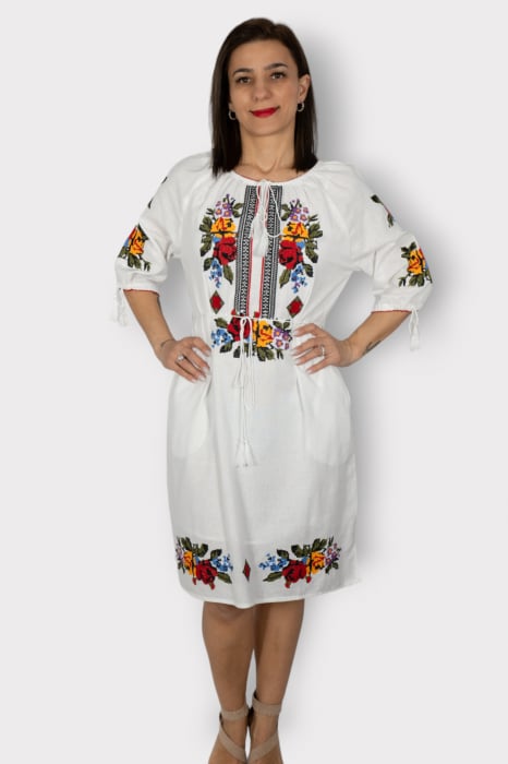 Rochie Traditionala Erina [2]