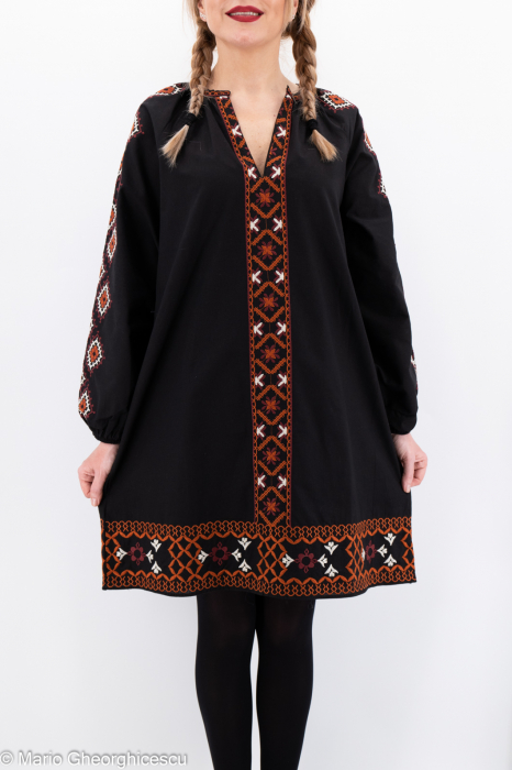 Rochie Traditionala Rubi [5]