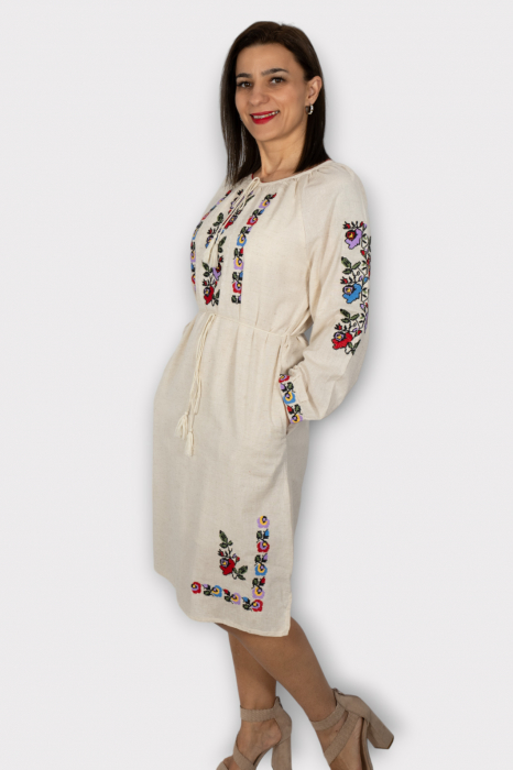 Rochie Traditionala Valentina 3 [3]